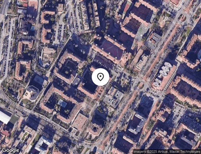 Townhouse at Street Encinas